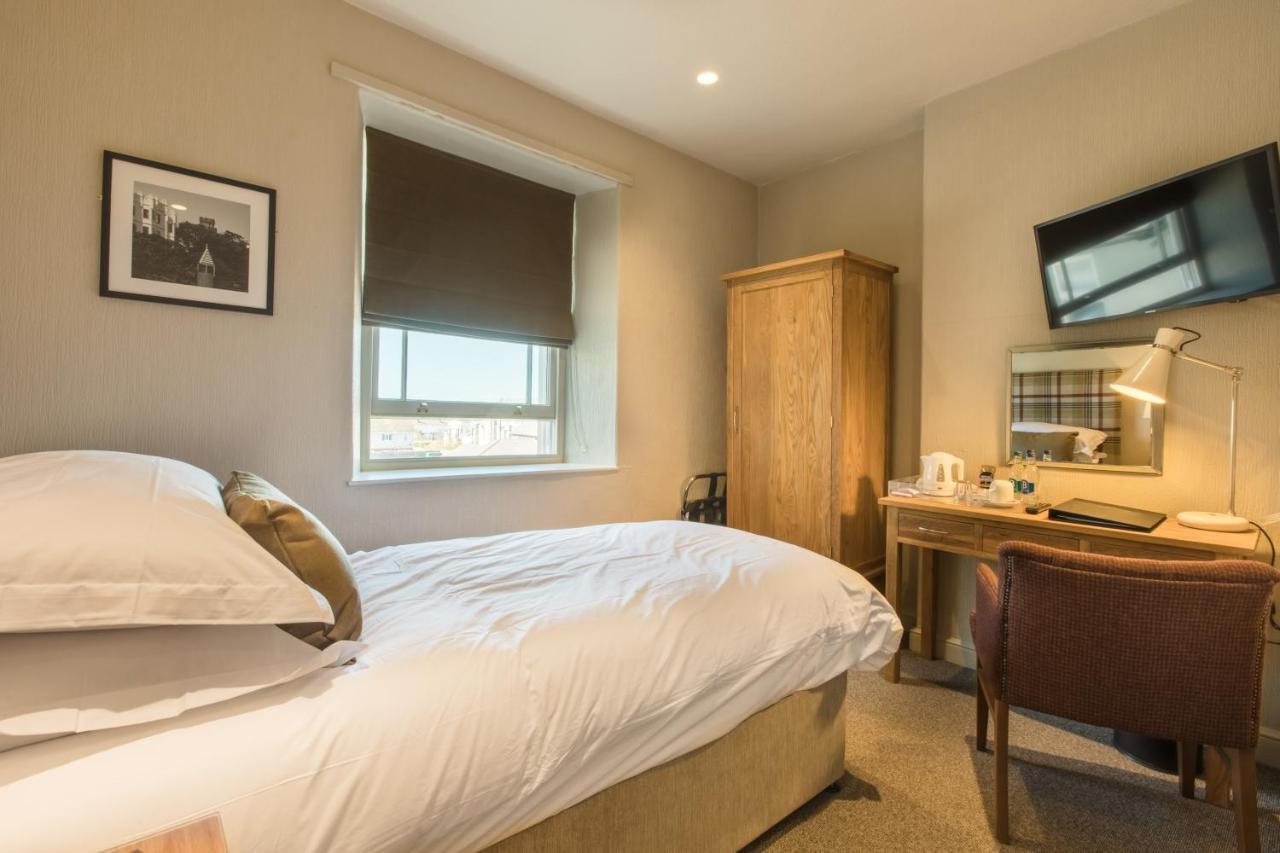 The George Hotel Castletown Eksteriør bilde