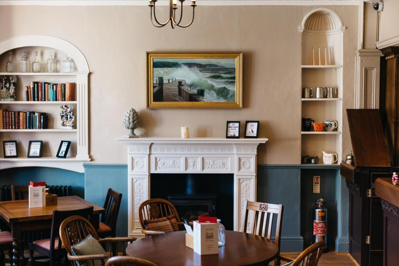 The George Hotel Castletown Eksteriør bilde